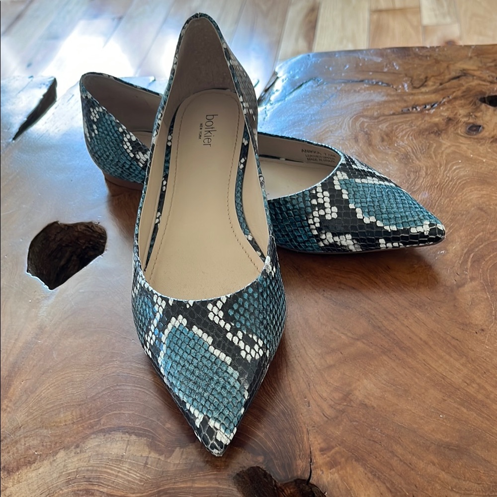 Botkier Teal and Black Snakeskin Leather Loafers